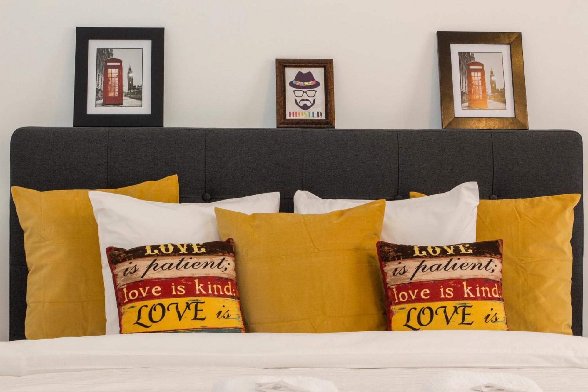 Old Town Premium Apartment By Mrg Bukurešť Exteriér fotografie